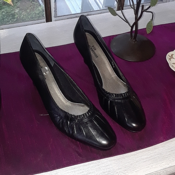 Size 8 Ros Hommerson black leather high heels - Picture 2 of 10